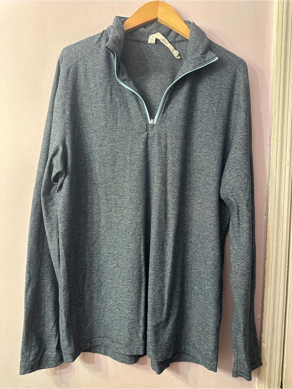lululemon athletica Men's Heather blue Quarter-Zip with Light Blue Trim